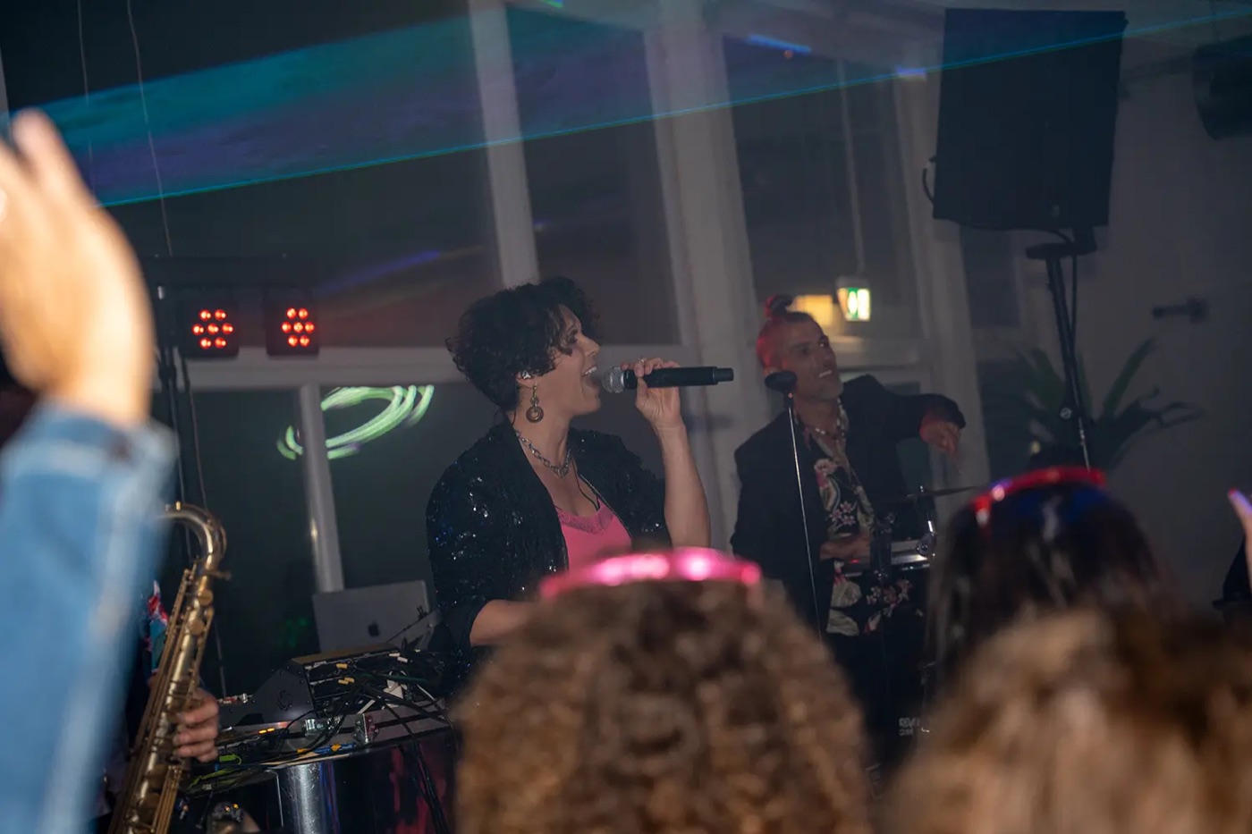 Summer Party Night of the stARZ“ – iventos